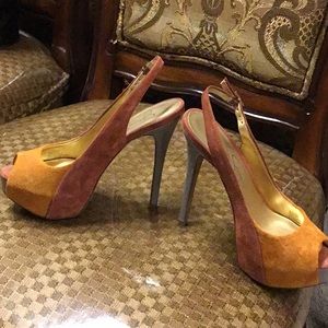 Jessica Simpson heels
